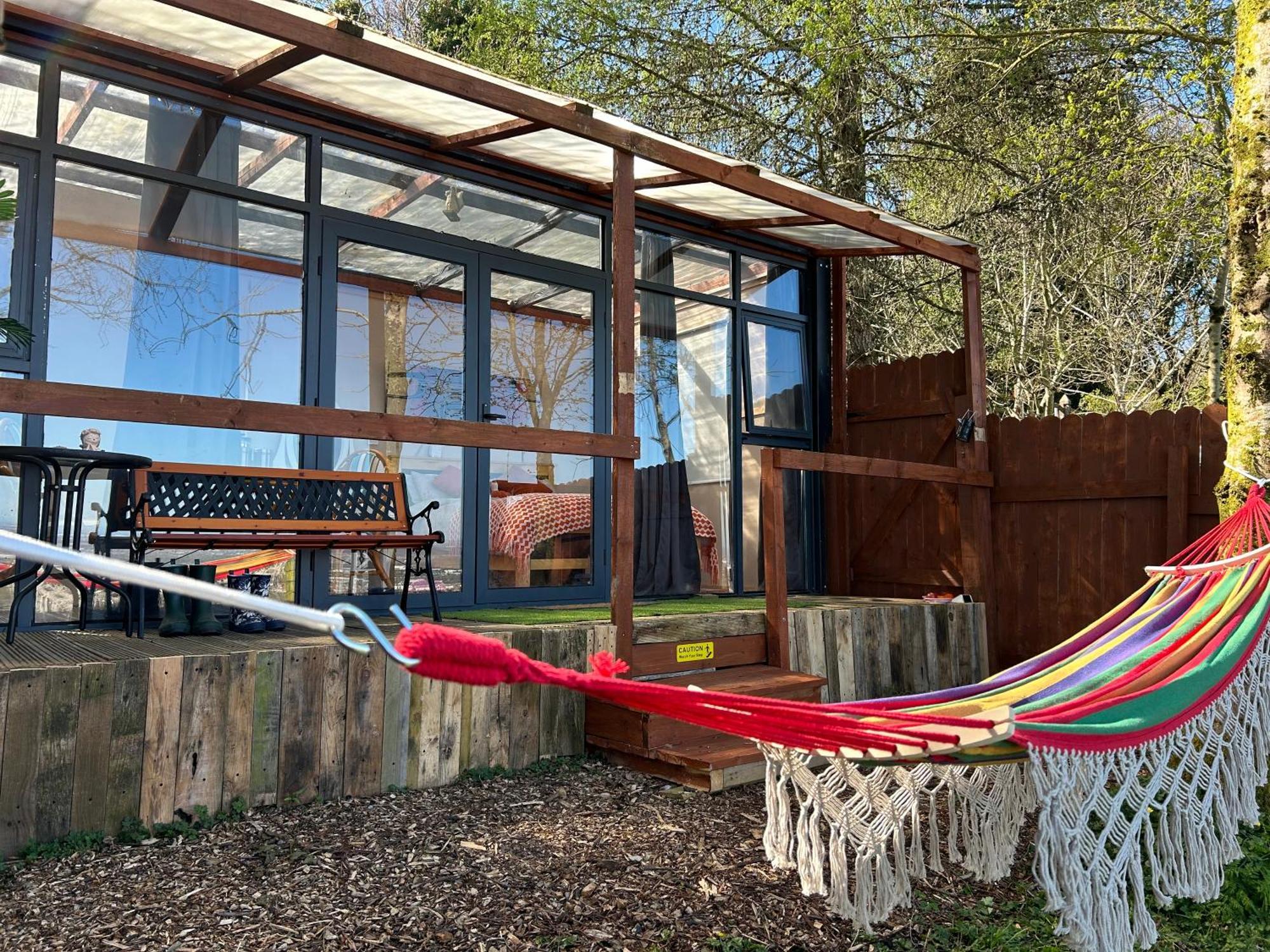 Sky Gazer Cabin In The Woods Dublin Exterior foto